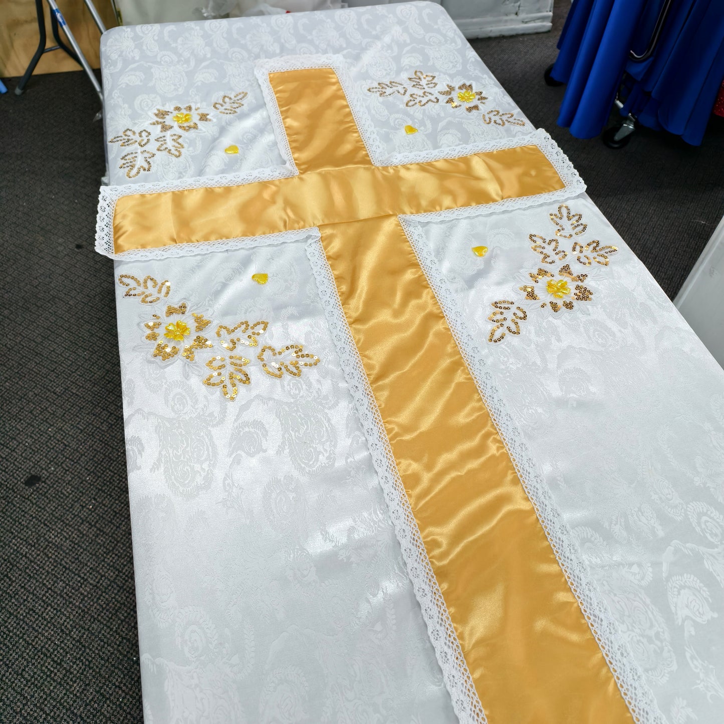 Coffin Cover - S2 - Gold