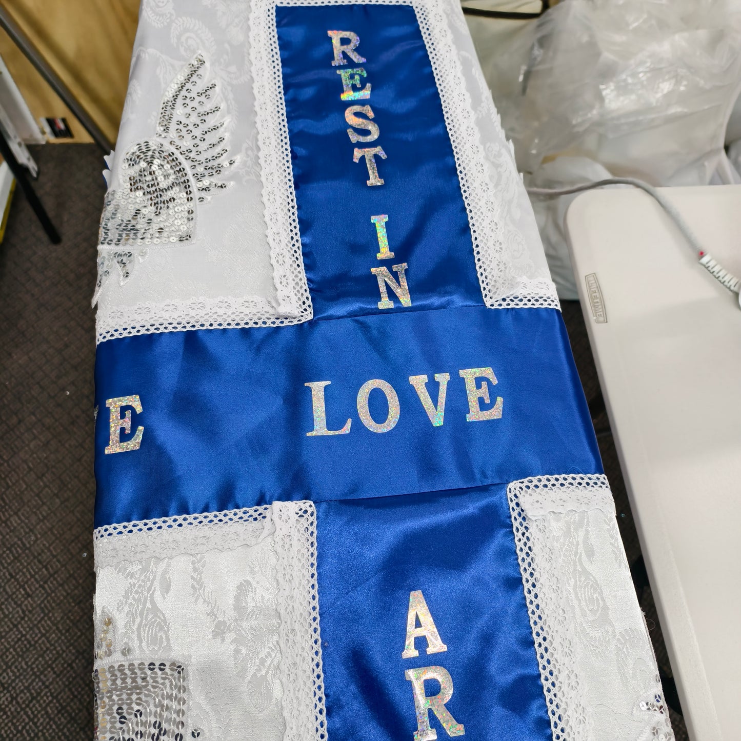 Coffin Cover Customer Service - Uyr8